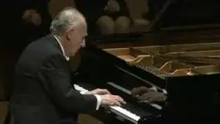 Pollini plays Debussy feux d'artifices in Japan