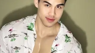 gorgeous hunks 2021