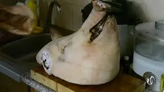 Голова свинячая.Что из этого получилось.