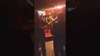 Локки Дог слушает Король и Шут Лесник 