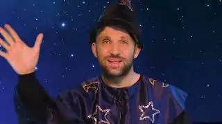 История персонажей новогодних праздников от Алексея Якубина в роли звездочета