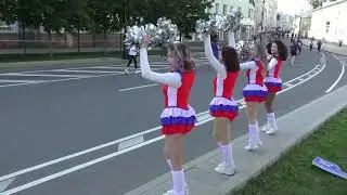 В центре Москвы проходит многотысячный марафон 