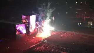 Beyonce The Formation World Tour [ Bow down ] May 25, 2016. Toronto