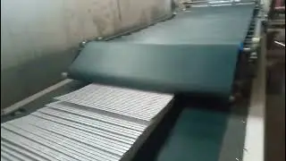 1300 model automatic flute laminator