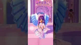 ROYALE HIGH NEW SCHOOL IS OUT NOW!! | 