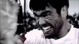 УНИКАЛЬНЫЕ ЧЕМПИОНЫ В UFC.