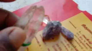 how to differenciate between crystal and diamond 💍