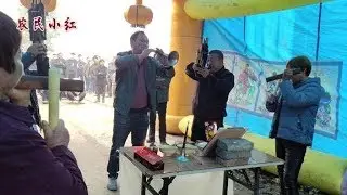 实拍农村白事祭灵，唢呐吹得催人泪下，戴孝人哭得呼天抢地