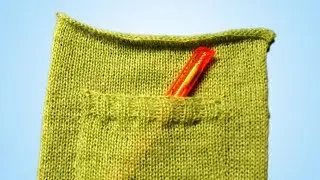 Machine knitting of the welt pocket