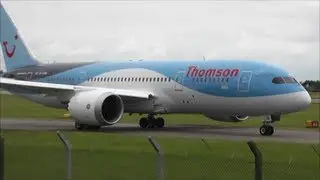 Busy Morning at East Midlands Airport | 06/08/13