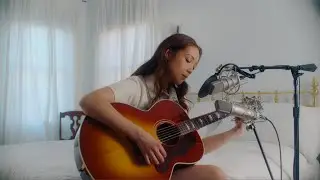 Laufey - While You Were Sleeping (Live From Home)