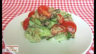 Салат с консервированным тунцом и овощами