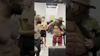 Whose got the better abs?