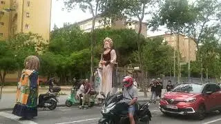 Вот для чего была репетиция. Школьники празднуют окончание учебного года