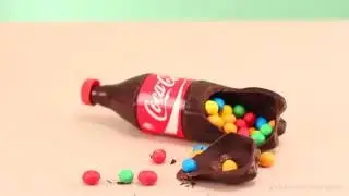 ШОКОЛАДНАЯ COCA COLA С СЮРПРИЗОМ ВНУТРИ!