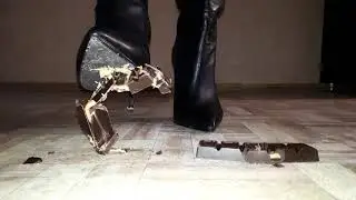 Alisa's exclusive Crush Fetish in high heels boots. candy crush.