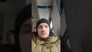 Такие таланты в электричках пропадают.