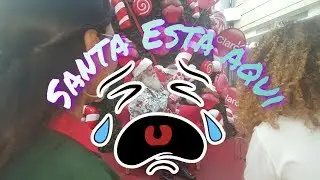 CUANDO QUIERES TOMARTE FOTOS CON SANTA PERO ERES DEMASIADO GRANDE.