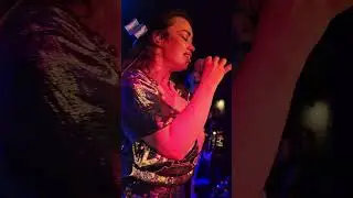 Aura Dione - Recipie, live in Berlin