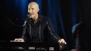 Korg PA3XLe keyboard demo by Tom Lang