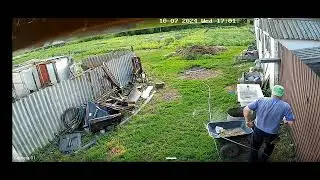 Хотел набрать воды в бак.