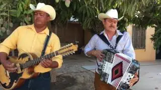 El PESUDO - el chacal de la sierra y su grupo consentido