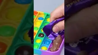 Pop it Fidget Make Chocolate Cake 