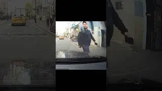 Само нападение попало на регистратор. Почему многие пишут что он прав?