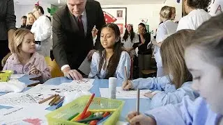 Fabra visita el servicio de pediatría del Hospital General Universitario de Alicante