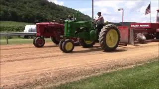 Double Tree Antique Tractor Pulling | Boaz, Wisconsin