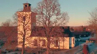 Flyga drönare - Tillberga Kyrka i Västerås - DJI Spark
