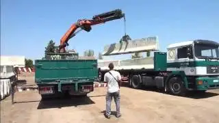 Опытный крановщик манипулятора. Аренда манипулятора Донецк