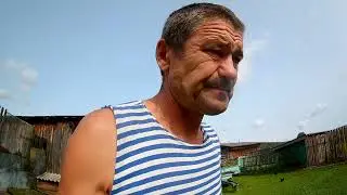 Вывозим сено на новом прицепе.