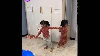 naughty twins 😂