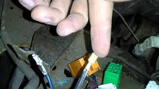 Мазда 323, Mazda 323. Не работает стартер.
