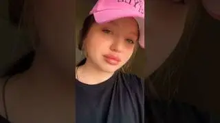 Кепка была розовой 😍Как думаете , кто я по национальности ? На кого похоже ?