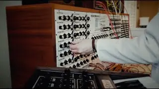 Analogue Solutions Colossus Vintage Synth Jam