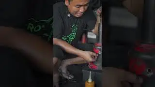 CARA SERVIS DONGKRAK 30 TON AMBLES BY  BENGKEL PAK YONO PART 8