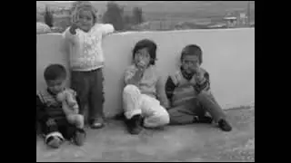 oturdum kiyisina bir cocugun