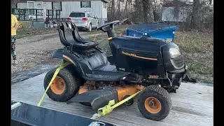 Saving a FREE Forgotten Riding Lawn Tractor - Will it Start? FB Marketplace Trailer Park Projects