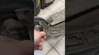 Да он немного испачканный!