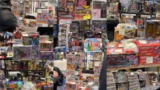 Another crazy day @ the NEC toyfair! Transformers G1 Japanese, studio series generations & more toys