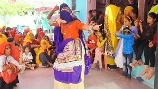 Gurjar Ladies Dance ||  मिलते ही टैम फोन कर लुगी बातन दे तेरो मन भर दुगी || Singer MK Gurjar