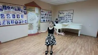 Кириченко Елизавета.                                   Ю.Антонов " Родные места"
