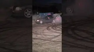 ДРИФТ НА BMW ПО НОЧНОЙ ПАРКОВКЕ #automobile #покатухи #покатушки #bmw #drift #бмв #бмвдрифт #дрифт