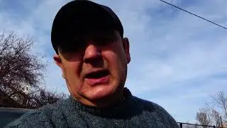 Только тянет  нас деревня,,,