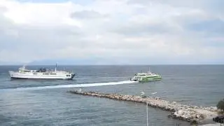 Rafina harbour by fly2greece.net