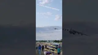 Посадка самого большого самолета в мире Ан-225 "Мрия". An-225 landing biggest aircraft in the world