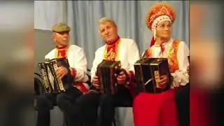 Владимир Охотников среди гармонистов, концерт в Ивановом Бору, 2015 г.
