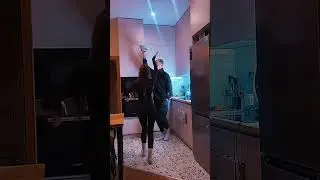 Когда он приготовил покушать… Ты: